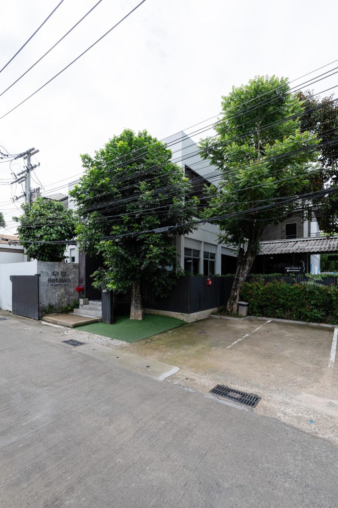Ketawa Pet Friendly Hotel Chiang Mai Extérieur photo